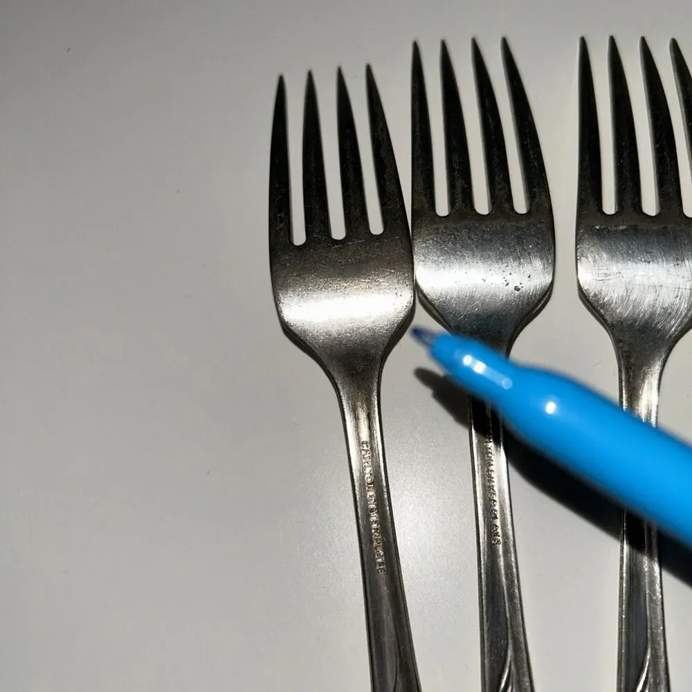 Vtg Carlton Fork Set Silver Plate 4 FLAWED Heavy scratched ,tarnished Unpolished